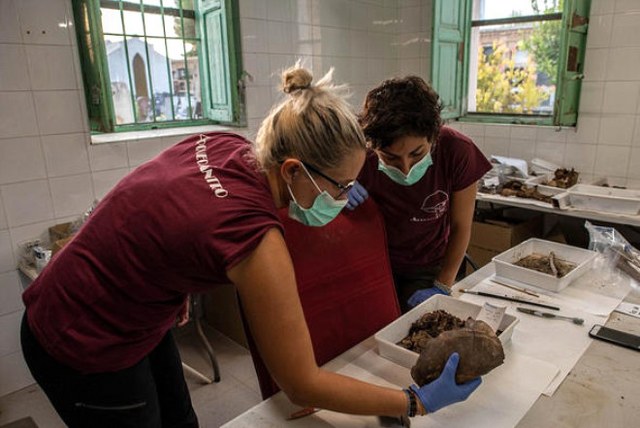 İspanya'da eski diktatör Francisco Franco'nun idam ettiği 100 kişinin mezarı bulundu A24