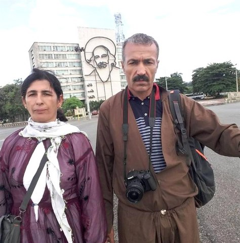 Şırnaklı çiftçi eşiyle birlikte dünyayı geziyor A24