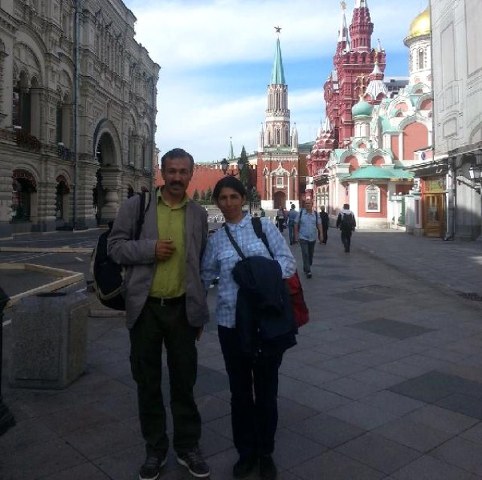 Şırnaklı çiftçi eşiyle birlikte dünyayı geziyor A24