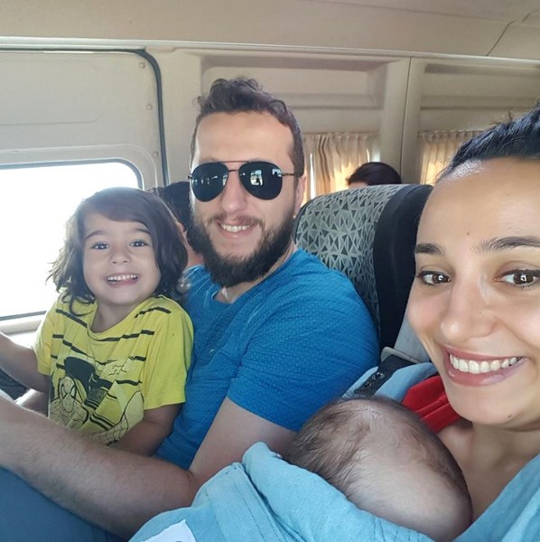 Yıldız Tilbe'nin neredeyse hiç bilinmeyen torunları Seyran ve Samira A24